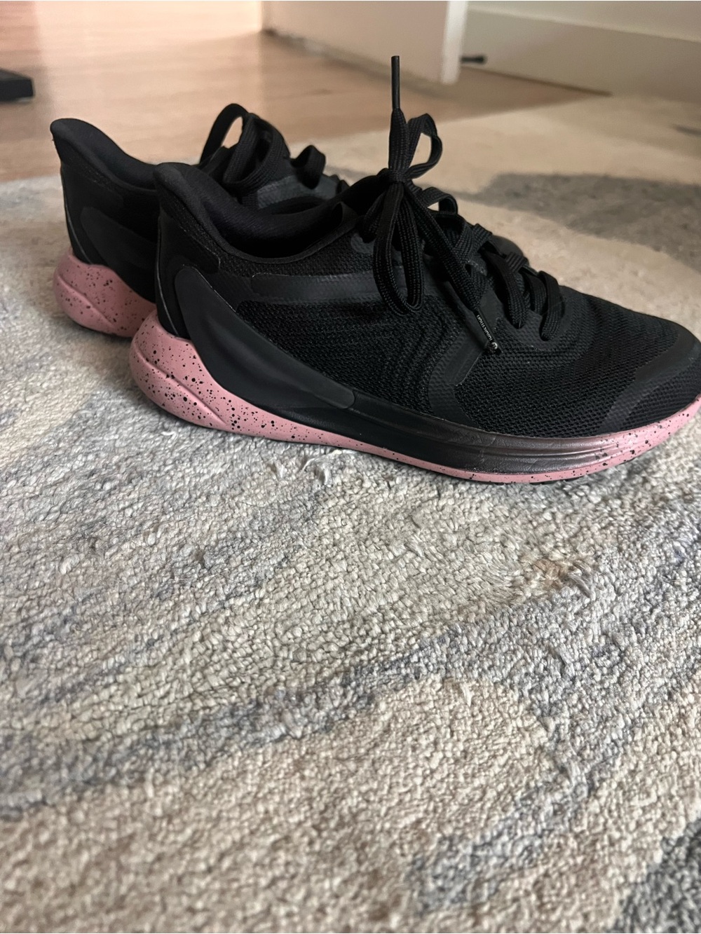 lululemon athletica Black Sneakers with Pink Speckled Heel - Picture 2 of 4